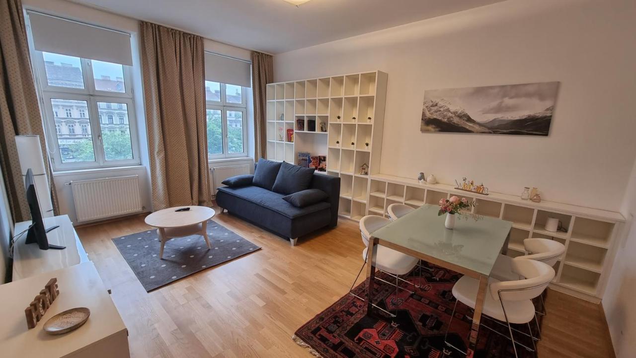 Sunny Apartment Next To Metro 1Br Viyana Dış mekan fotoğraf